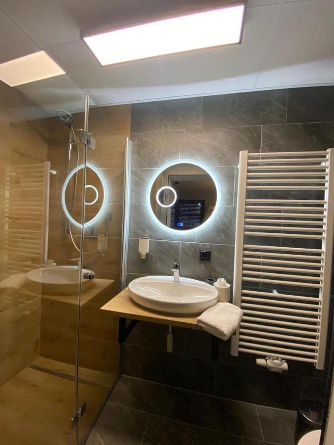 Hotel Gasthof Kaesser Ansbach Zewnętrze zdjęcie