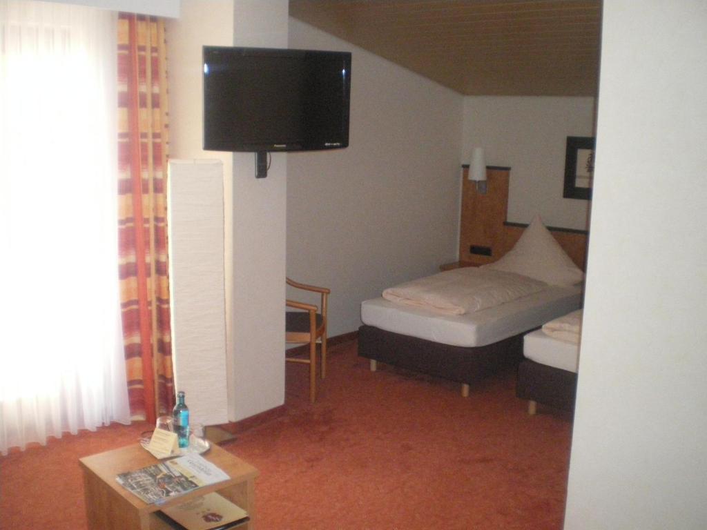 Hotel Gasthof Kaesser Ansbach Pokój zdjęcie