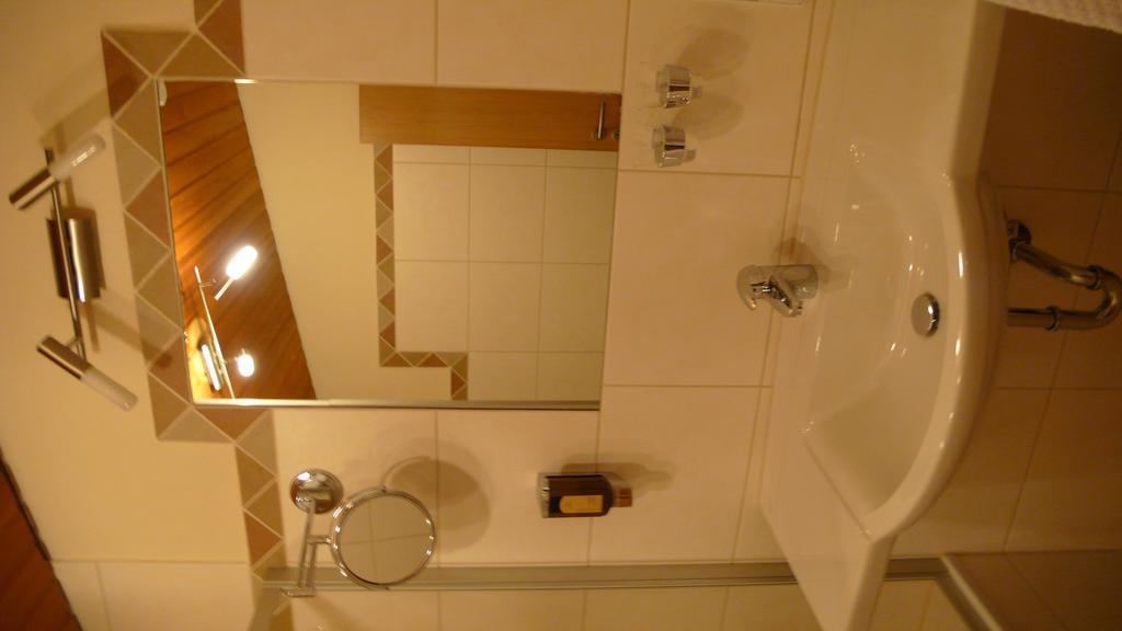 Hotel Gasthof Kaesser Ansbach Zewnętrze zdjęcie